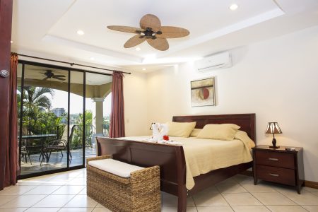 Condominium 1