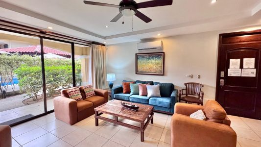 Condominium 4