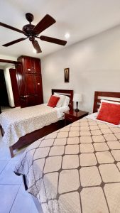 Condominium 8