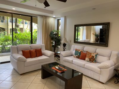 Condominium 8