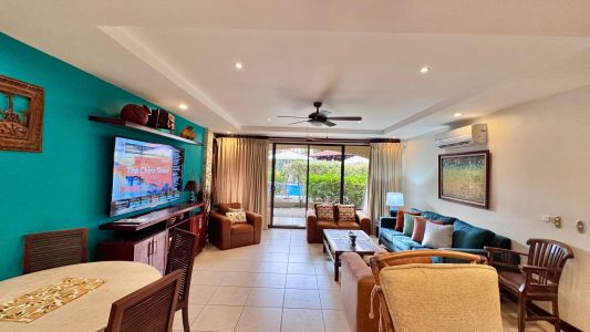 Condominium 4