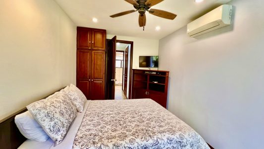 Condominium 9